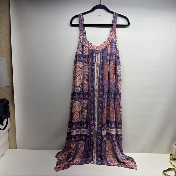 Lucky brand Bohemian Purple and Pink tapestry prints Dress size 2X - Picture 2 of 9